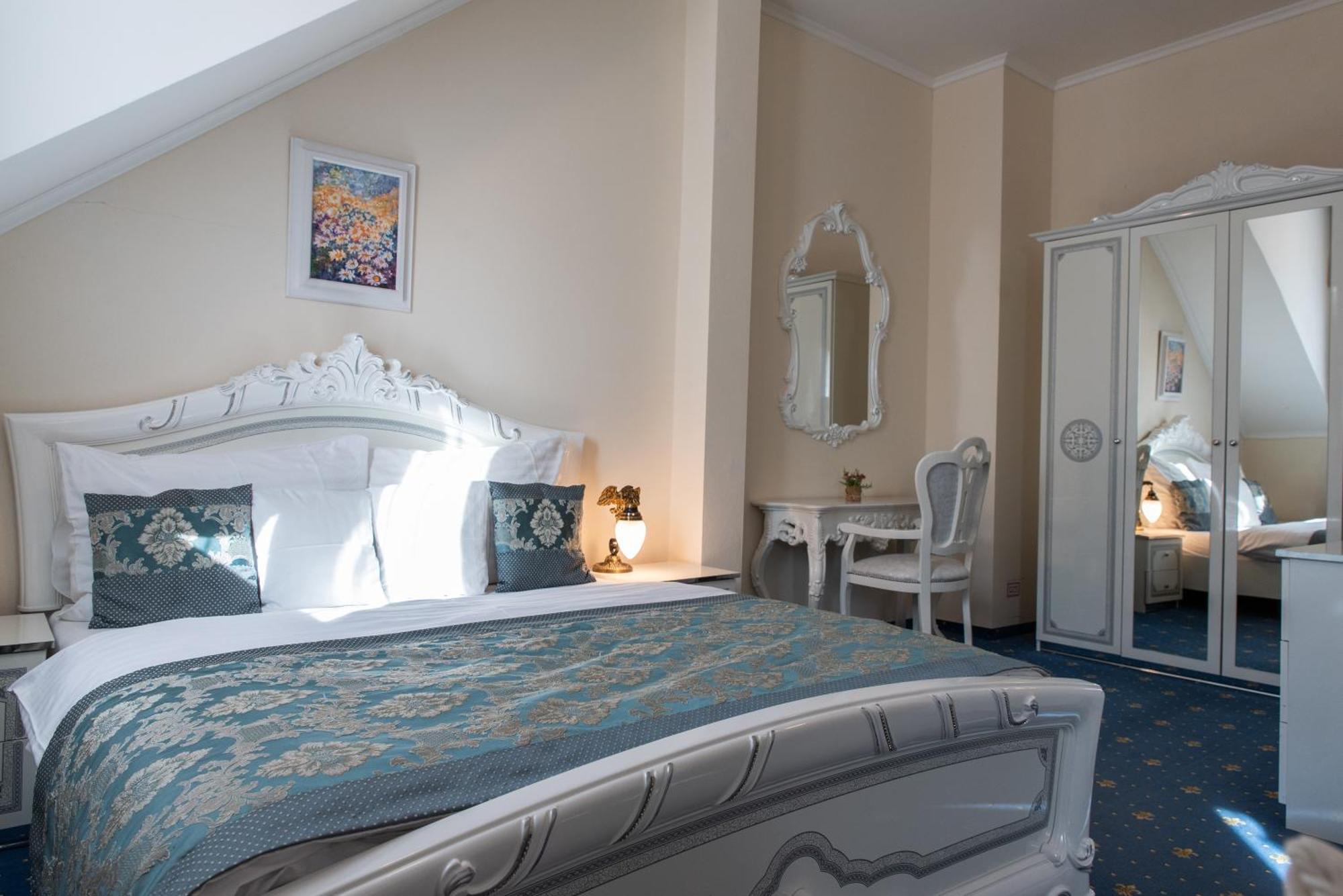 Hotel Viliam Frano 니트라 외부 사진