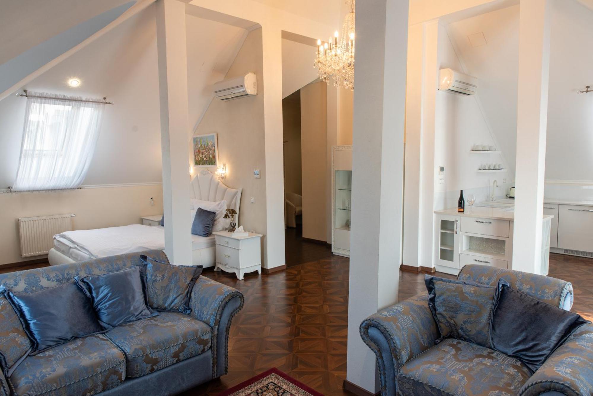 Hotel Viliam Frano 니트라 외부 사진